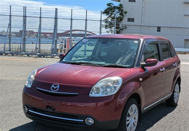 Mazda Verisa