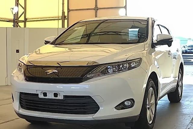 Toyota Harrier 2016